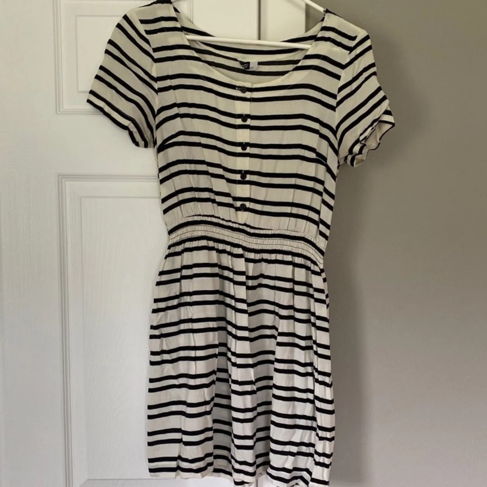 H&M dress